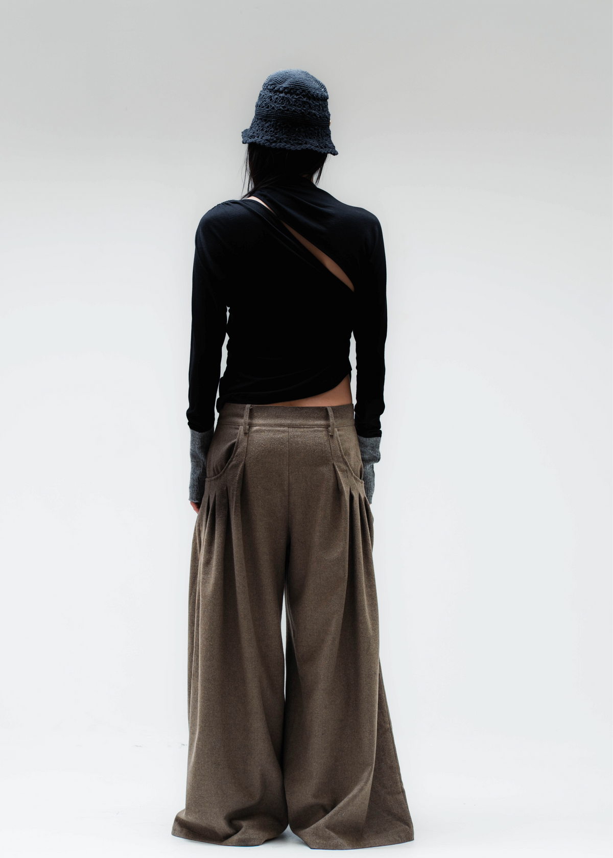 CLOY TOP