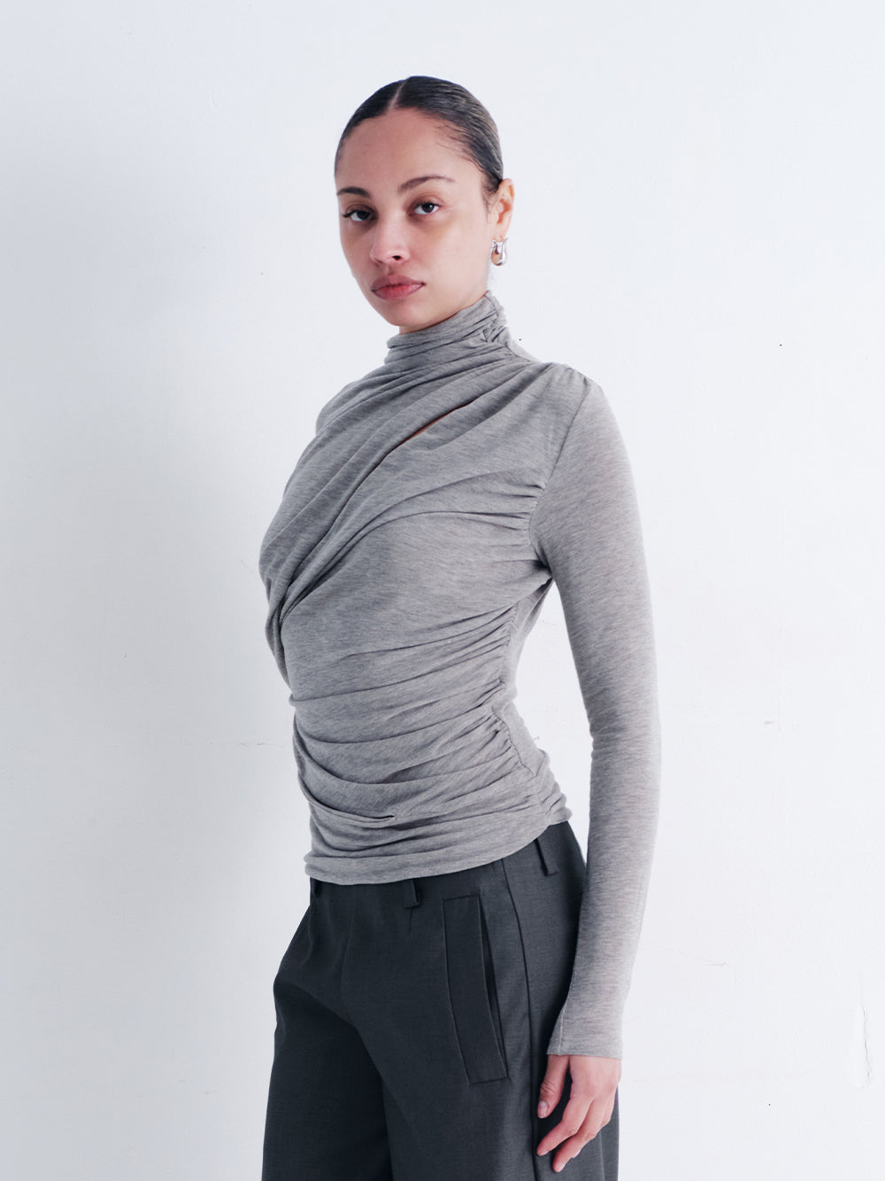 MOONLIGHT TOP IN GREY