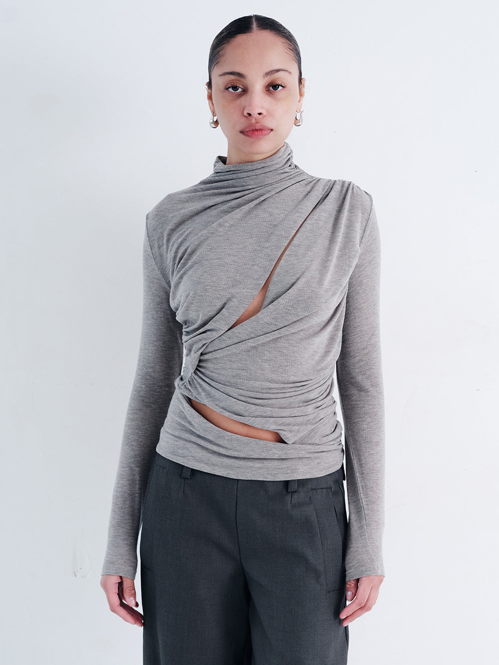 MOONLIGHT TOP IN GREY