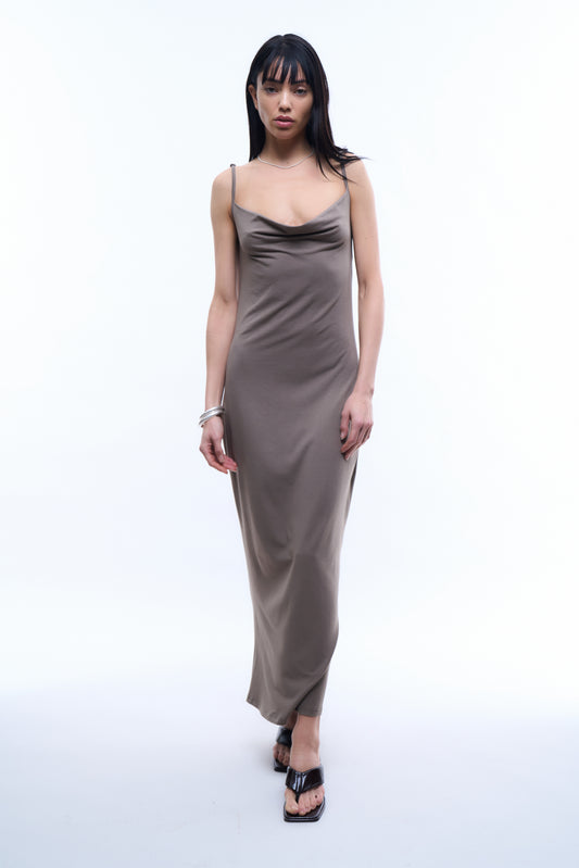 NIGHTLINE LONG DRESS IN MUSHROOM